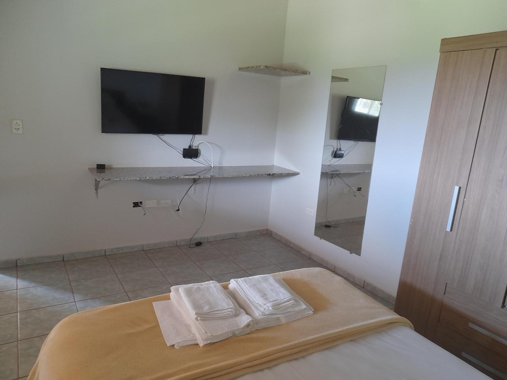 פיראז'ו Hotel Fazenda Recanto Do Monte Alegre מראה חיצוני תמונה